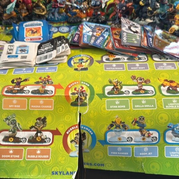 Skylanders Game Huge Bundle PS3 With Games & Portals - Picture 11 of 12